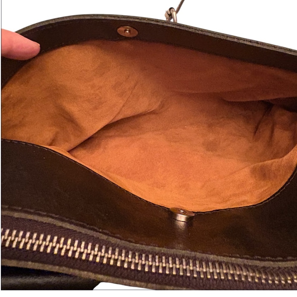 Patricia Nash Kirby East West Leather Crossbody Bag - Picture 3 of 9